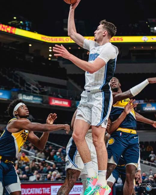 这名球员的 这名球员的