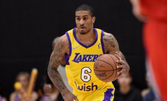 的赛场上 的赛场上