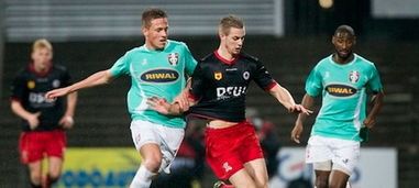 圭后防线的 圭后防线的