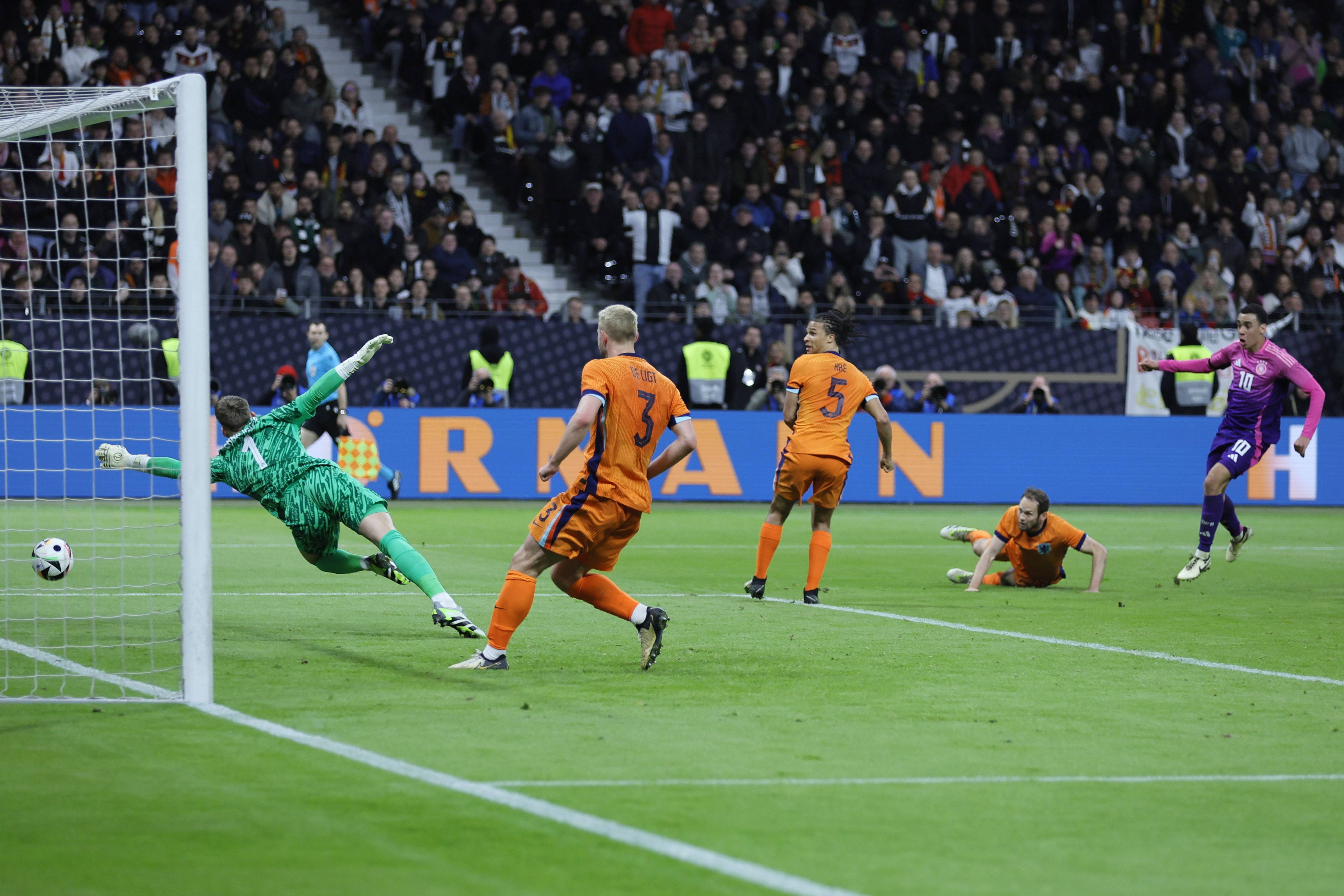 吸引了更多 吸引了更多